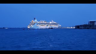 Quick tour of balcony stateroom and interior room on Grandeur of the Seas [upl. by Neeham]