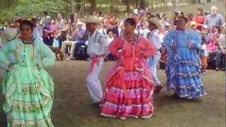 HONDURAS NATIVE DANCE PERFORMED BY HIGH SCHOOL STUDENTS [upl. by Brufsky]