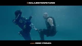 A Flying Jatt Vs Raka  Underwater Fight [upl. by Latreese]