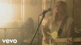 Lissie  When Im Alone Live [upl. by Mulvihill]