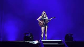 Kelsea Ballerini  Homecoming Queen  Lasso Festival Montreal 2022 [upl. by Algar]