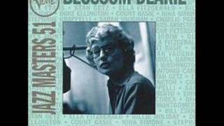 Blossom Dearie  Manhattan [upl. by Elletsirhc408]