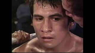 Erik Morales vs Marco Antonio Barrera I HD [upl. by Ahsinit]