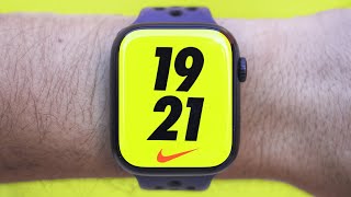 Nike Apple Watch  WHATS THE DIFFERENCE [upl. by Ellened960]