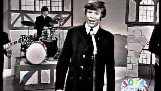 Hermans Hermits quotIm Henry VIII I Amquot on The Ed Sullivan Show [upl. by Puglia]