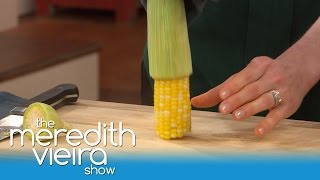 The Easiest Way To Shuck Corn  The Meredith Vieria Show [upl. by Pengelly]