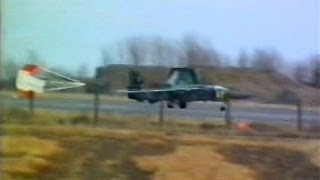 MiG23  Flugplatz Nobitz 1991 [upl. by Eetsirk388]