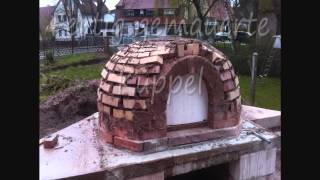 Pizzaofen Brotbackofen Holzofen Steinofen Eigenbau Bauanleitung wood fired oven pizza oven [upl. by Ahsito]