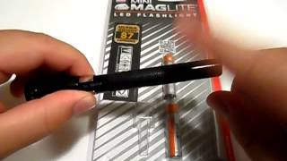 MINI MAGLITE 2 CELL AAA LED FLASHLIGHT REVIEW [upl. by Deryl]