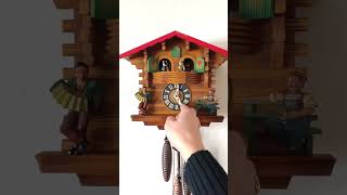 1960’s German cuckoo clock “Reburg Uhrengehaus” Plays Nach em Regen Schint Sunne amp Weggiserlied [upl. by Saimerej]