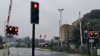 Lymington Town Level Crossing Hampshire [upl. by Amik]