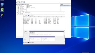 How To Partition USB Drives In Windows 10 Using Disk Management [upl. by Locin73]