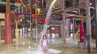 Great Wolf Lodge Waterpark Wisconsin Dells DITL SAHM [upl. by Lekar]