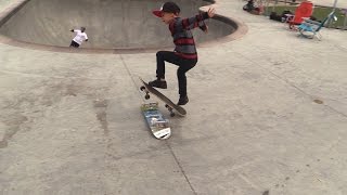 TEACHING AN 8 YEAR OLD HOW TO OLLIE [upl. by Enilhtak]