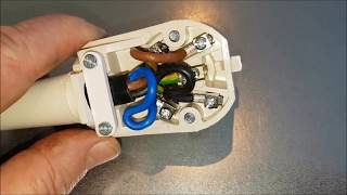 How to attach a perilex plug at a inductioncooker [upl. by Kegan]