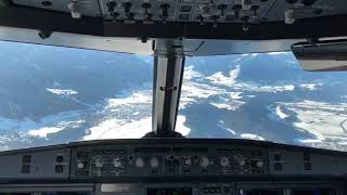 ✈ Amazing jump seat landing into Innsbruck ✈ [upl. by Nwahsid]