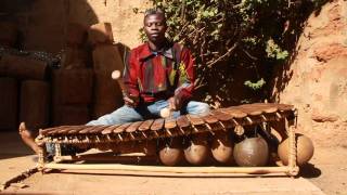 Balafon style quotSénoufoquot  Adama Diabaté  BaraGnouma [upl. by Doss104]