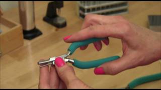 Wubbers Looping Pliers Demonstration [upl. by Constantina]