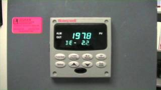 How to Use Accutune on a Honeywell UDC Controller [upl. by Cerf]